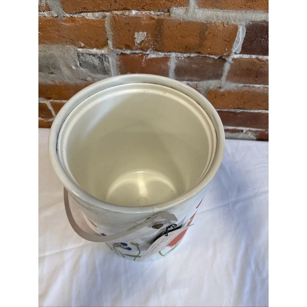 Ice Bucket 11